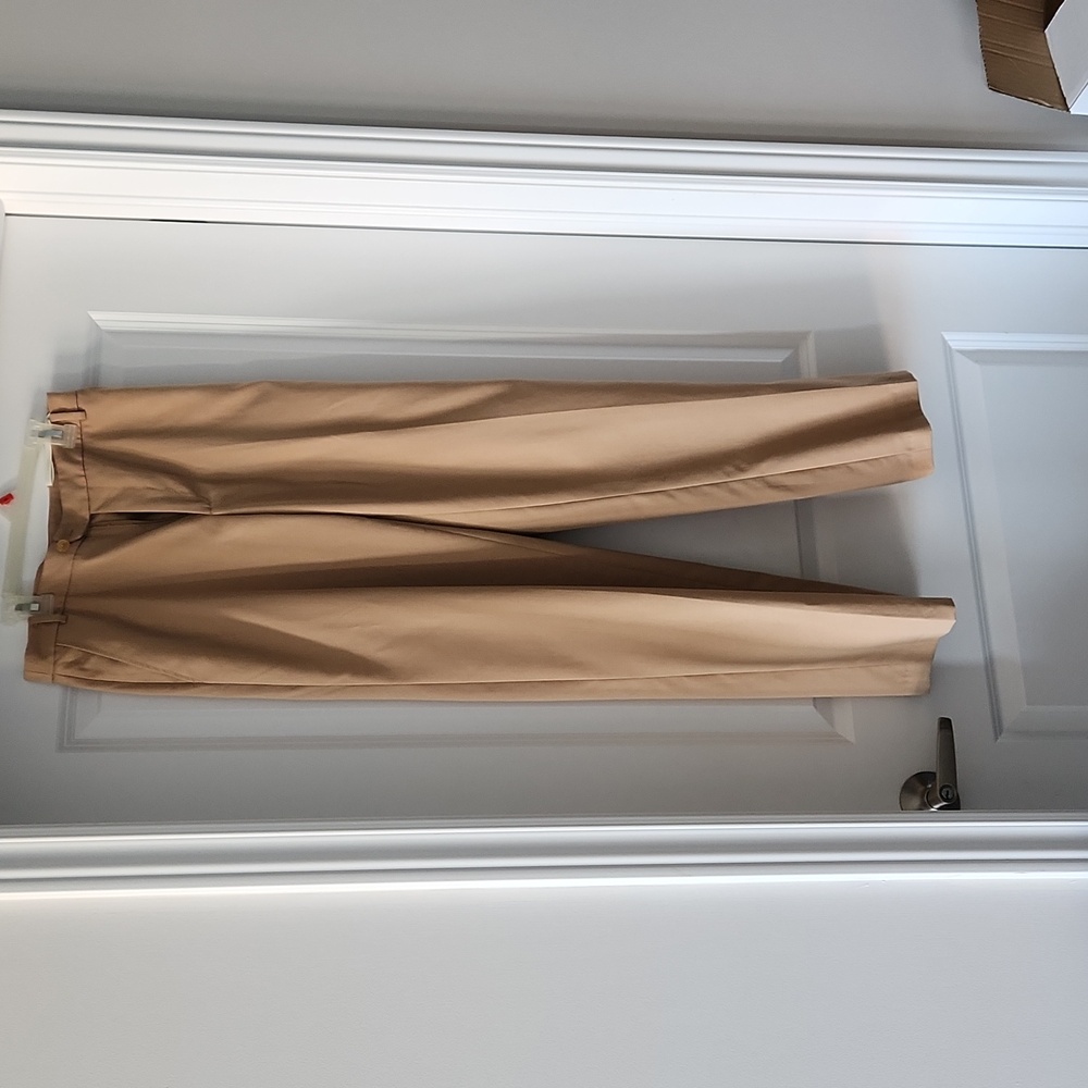 Women' s trousers